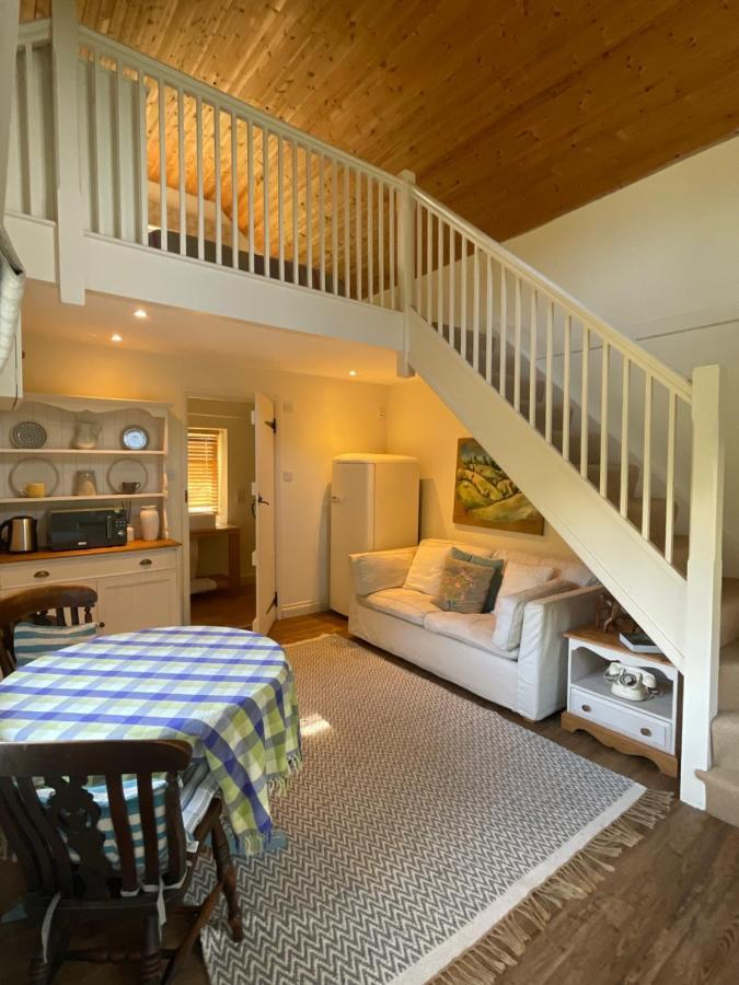 Little Barn Hotel Buckland Newton Ngoại thất bức ảnh